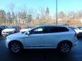 Ice White - XC60 T5 AWD Inscription Photo No. 6