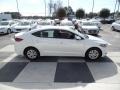 White - Elantra SE Photo No. 3