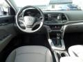 White - Elantra SE Photo No. 14