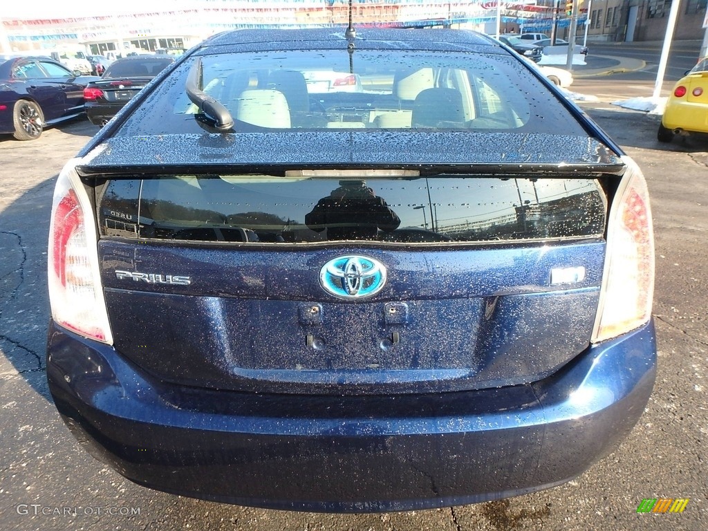 2012 Prius 3rd Gen Two Hybrid - Nautical Blue Metallic / Bisque photo #3