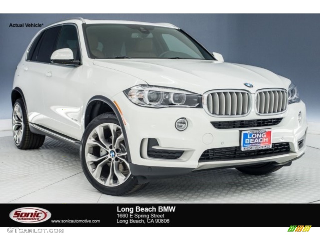 2018 X5 xDrive35i - Alpine White / Terra photo #1