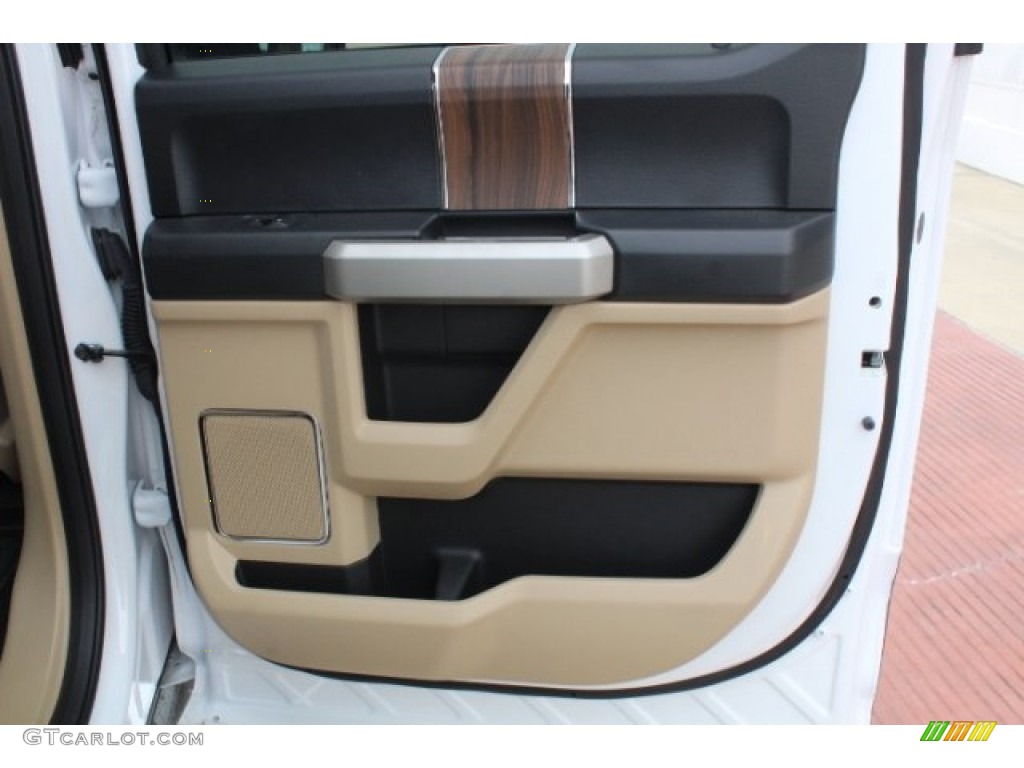 2017 F150 Lariat SuperCrew - Oxford White / Light Camel photo #31