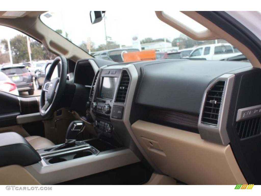2017 F150 Lariat SuperCrew - Oxford White / Light Camel photo #34