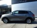 2017 Luxe Silver Lincoln MKX Premier AWD  photo #2