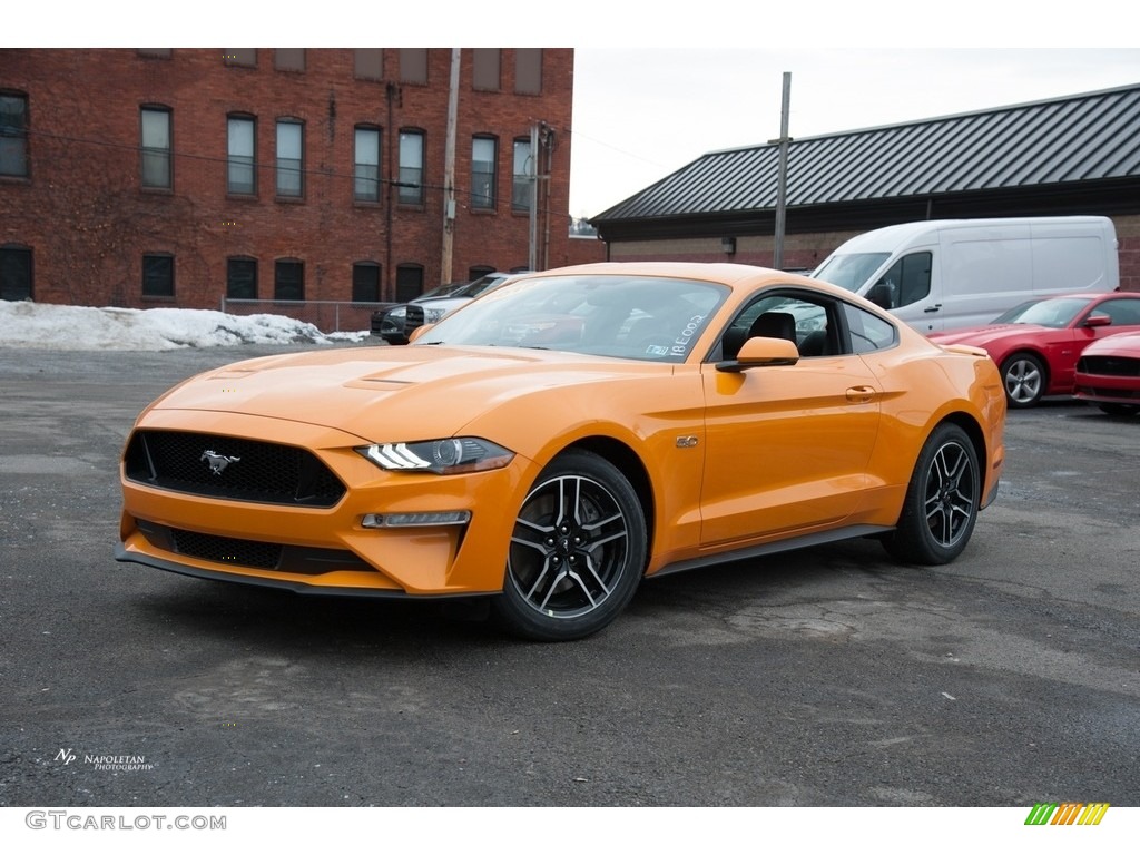 2018 Mustang GT Premium Fastback - Orange Fury / Ebony photo #2