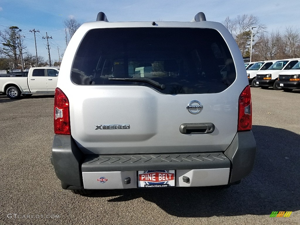 2012 Xterra S 4x4 - Brilliant Silver / Pro 4X Gray/Steel photo #6