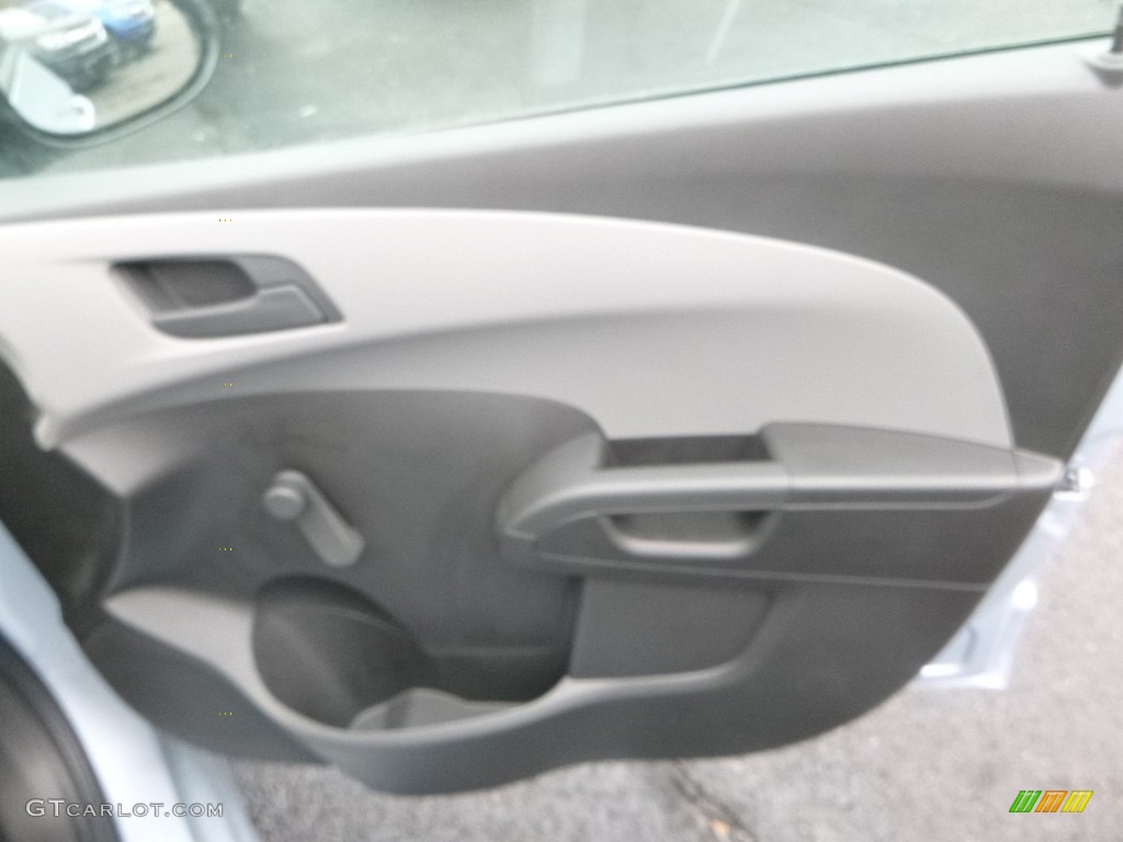 2018 Sonic LS Sedan - Arctic Blue Metallic / Jet Black photo #12