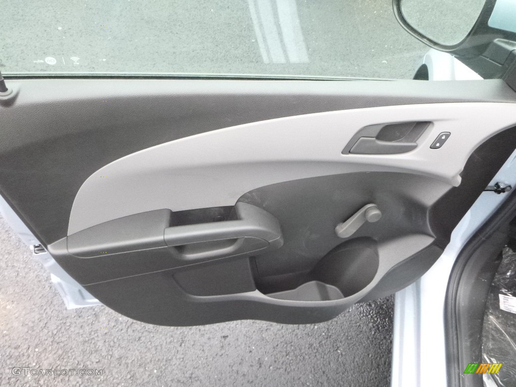 2018 Sonic LS Sedan - Arctic Blue Metallic / Jet Black photo #15