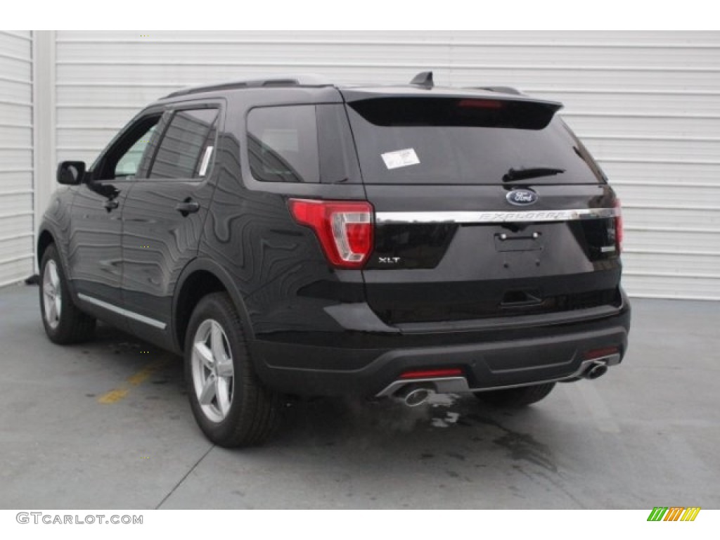 2018 Explorer XLT - Shadow Black / Ebony Black photo #5