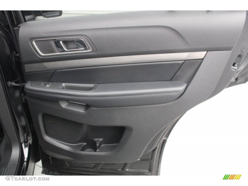 2018 Explorer XLT - Shadow Black / Ebony Black photo #27