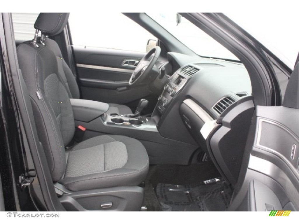 2018 Explorer XLT - Shadow Black / Ebony Black photo #31