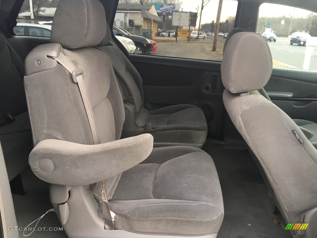 2005 Sienna LE - Phantom Gray Pearl / Stone photo #11