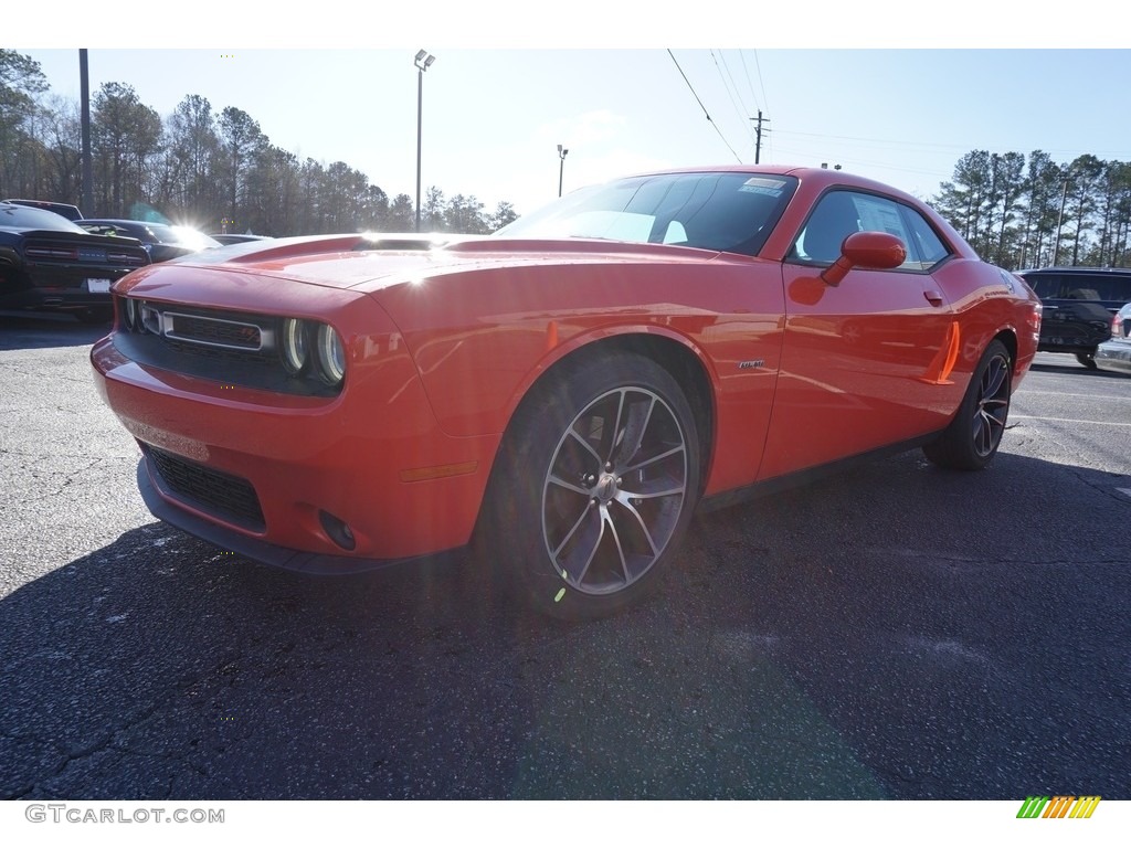 2018 Challenger R/T - Go Mango / Black photo #3