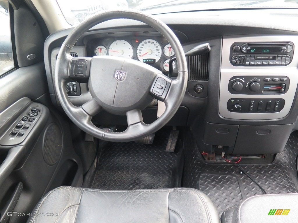 2005 Ram 3500 SLT Quad Cab 4x4 Dually - Black / Dark Slate Gray photo #12