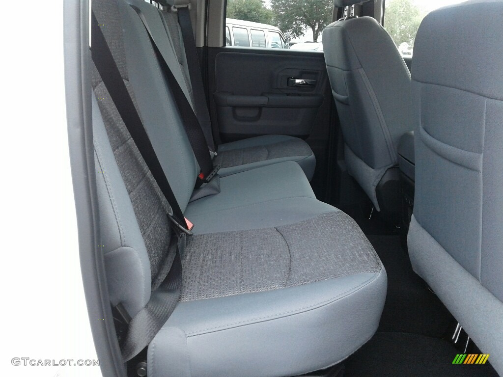 2018 1500 Big Horn Quad Cab - Bright White / Black/Diesel Gray photo #11