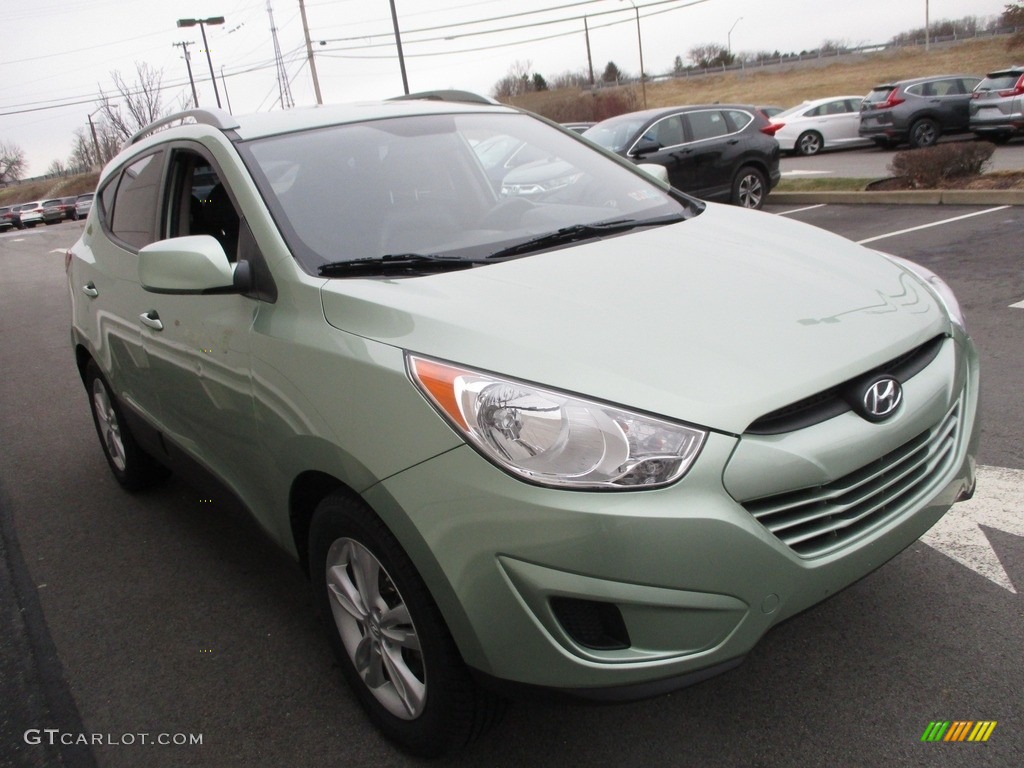 2011 Tucson Limited AWD - Kiwi Green / Taupe photo #8