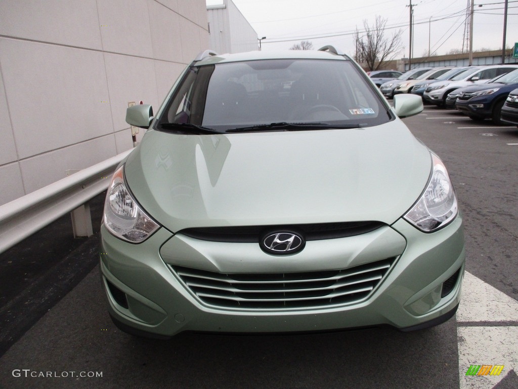 2011 Tucson Limited AWD - Kiwi Green / Taupe photo #9