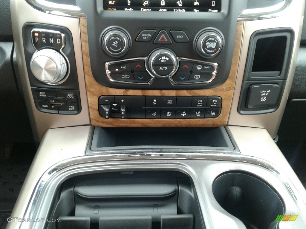 2018 1500 Laramie Longhorn Crew Cab 4x4 - Pearl White / Black/Cattle Tan photo #16
