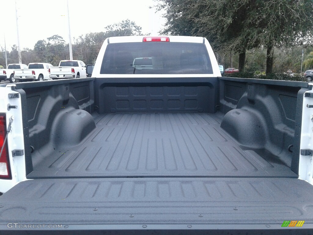 2018 1500 Tradesman Regular Cab - Bright White / Black/Diesel Gray photo #20