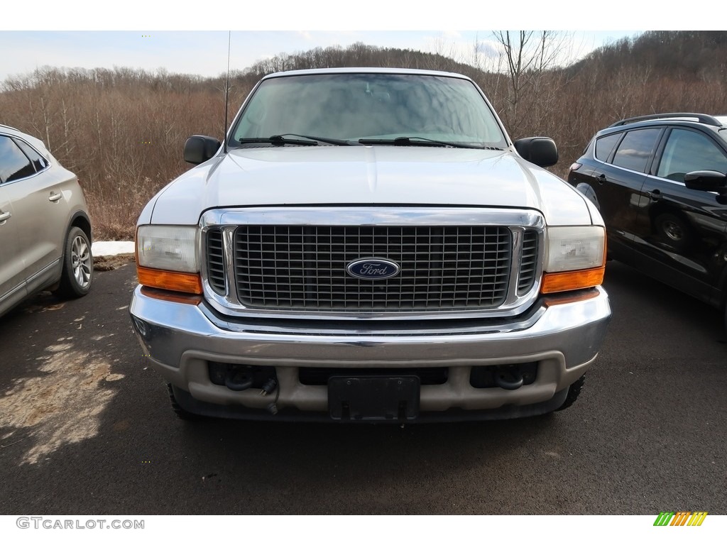 2000 Excursion Limited 4x4 - Oxford White / Medium Graphite photo #2