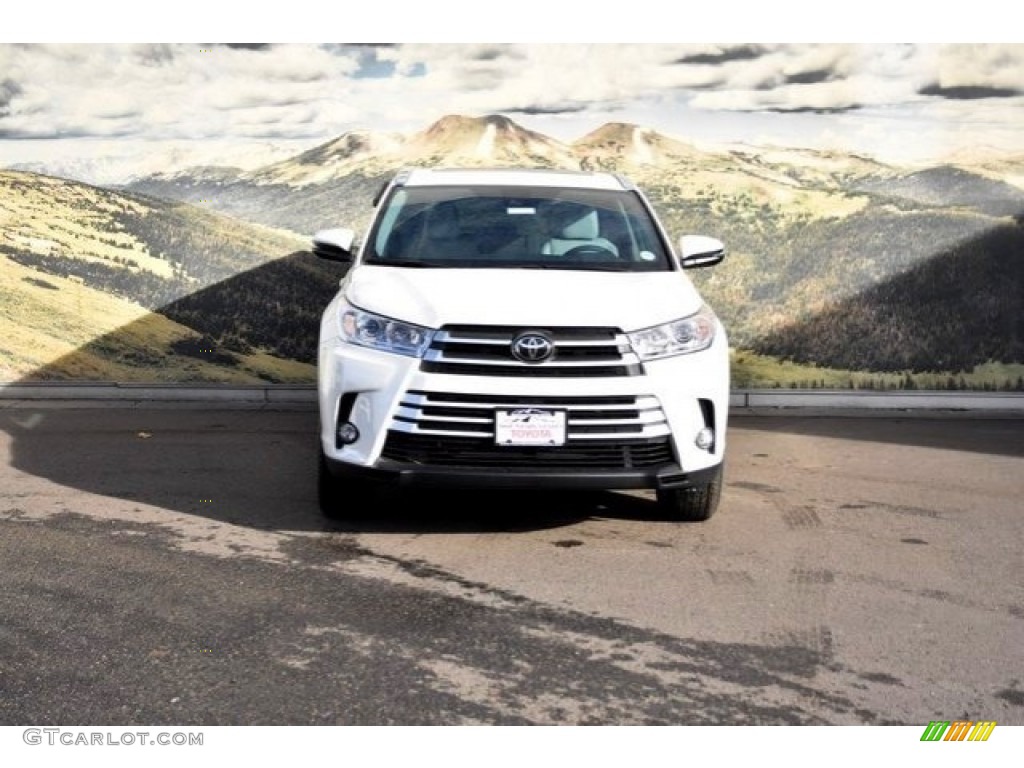 2018 Highlander XLE AWD - Blizzard White Pearl / Ash photo #2
