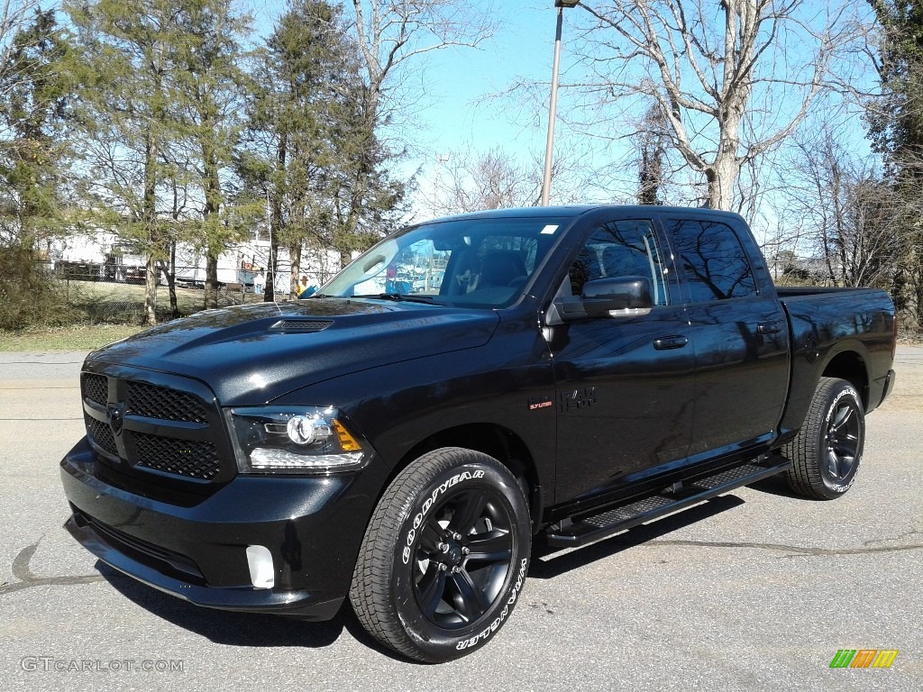 2018 1500 Night Crew Cab 4x4 - Brilliant Black Crystal Pearl / Black photo #2