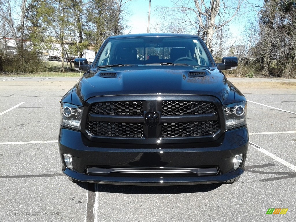 2018 1500 Night Crew Cab 4x4 - Brilliant Black Crystal Pearl / Black photo #3