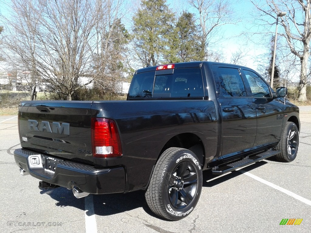 2018 1500 Night Crew Cab 4x4 - Brilliant Black Crystal Pearl / Black photo #6