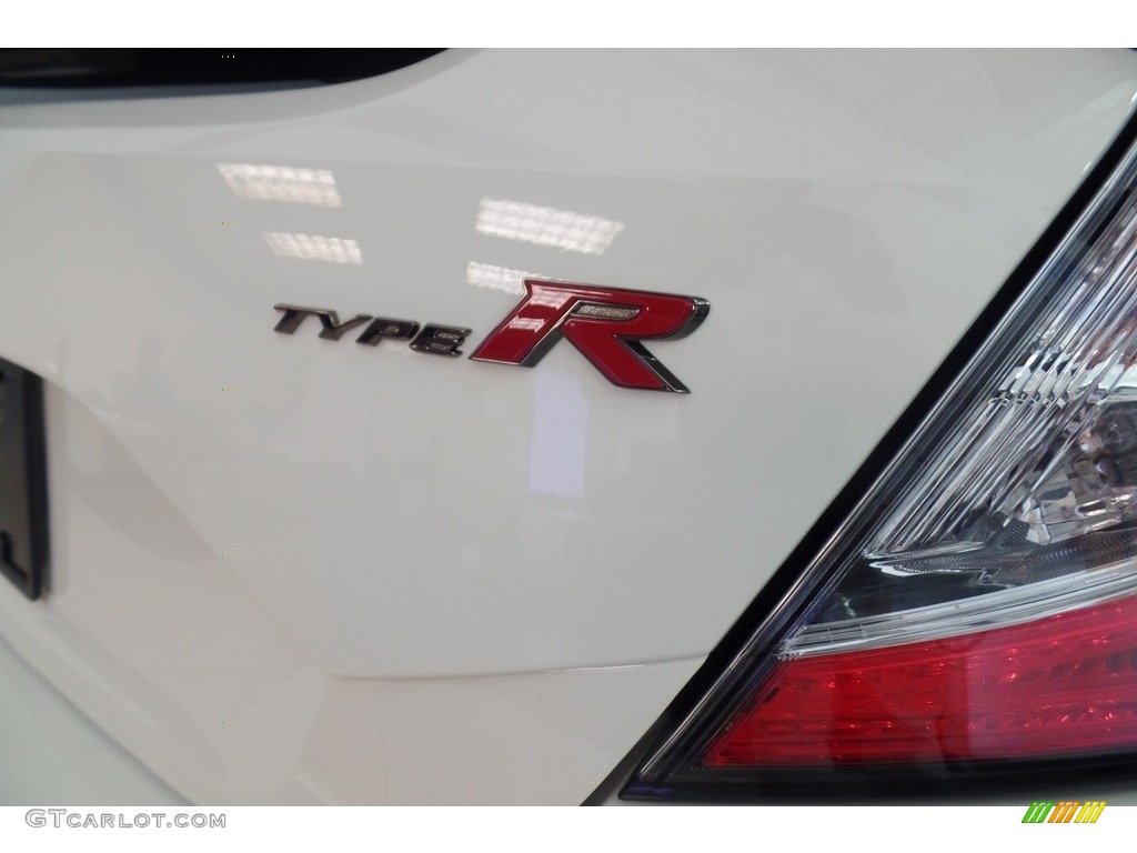 2018 Honda Civic Type R Marks and Logos Photo #125165366