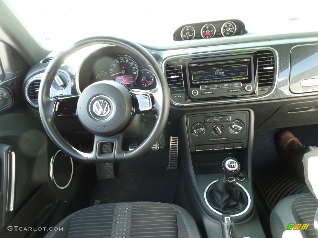 2012 Beetle Turbo - Reef Blue Metallic / Titan Black photo #15