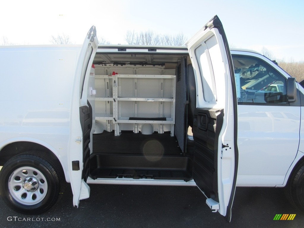 2012 Express 1500 Cargo Van - Summit White / Medium Pewter photo #13