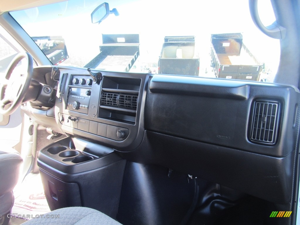 2012 Express 1500 Cargo Van - Summit White / Medium Pewter photo #21