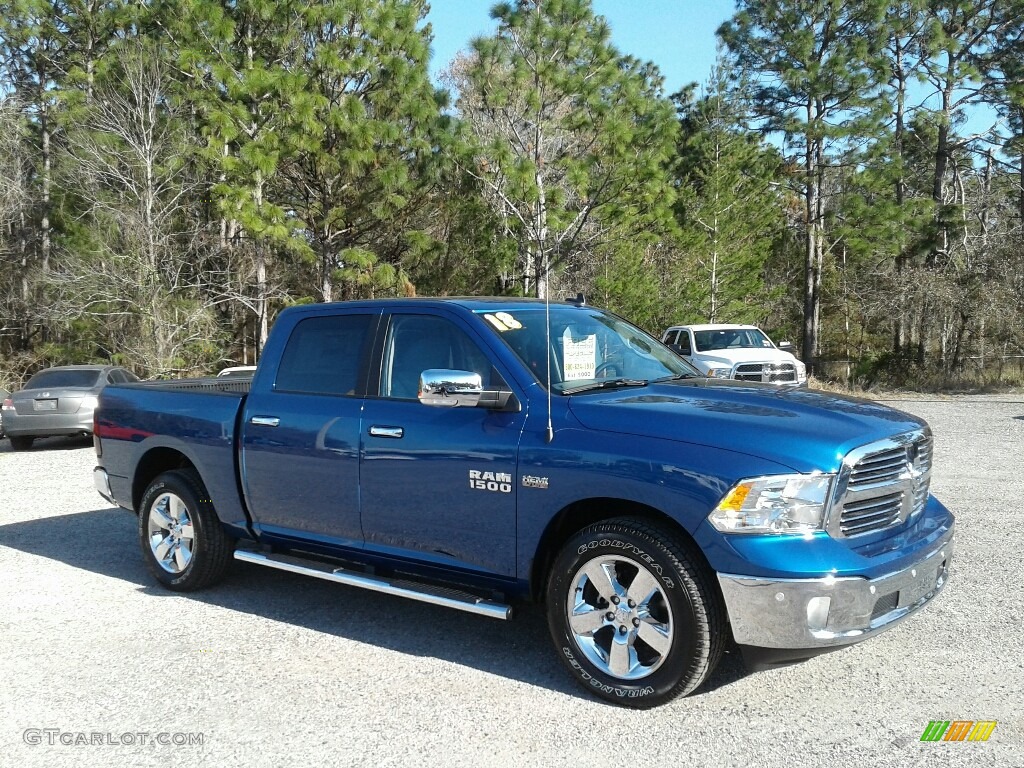 2018 1500 Big Horn Crew Cab 4x4 - Blue Streak Pearl / Black/Diesel Gray photo #7