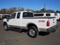 Oxford White - F250 Super Duty Lariat SuperCab 4x4 Photo No. 8