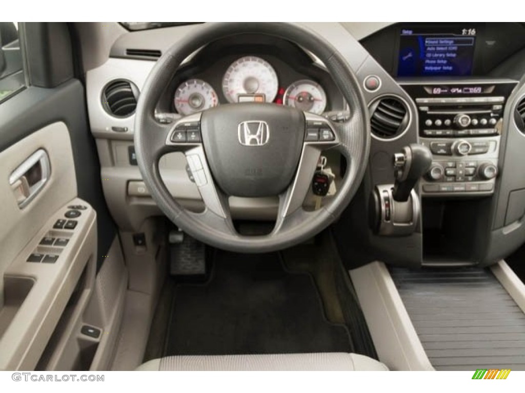 2015 Pilot EX - Alabaster Silver Metallic / Gray photo #5