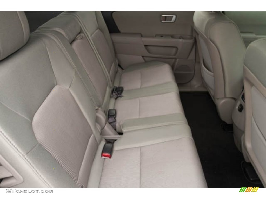 2015 Pilot EX - Alabaster Silver Metallic / Gray photo #19