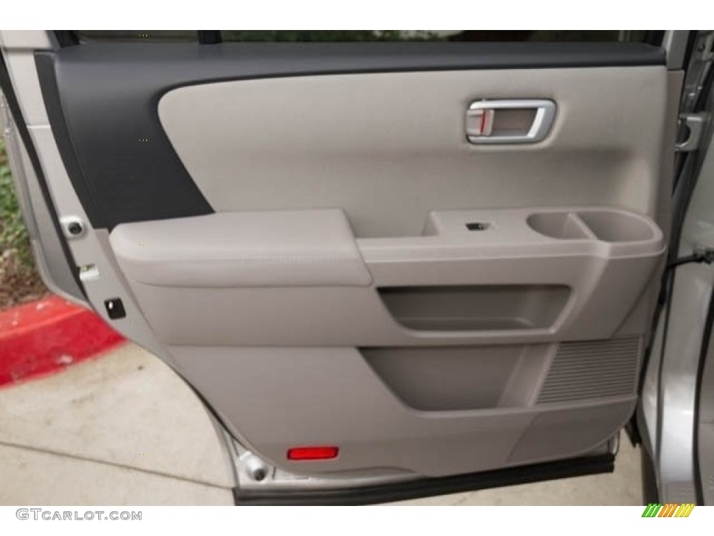 2015 Pilot EX - Alabaster Silver Metallic / Gray photo #28