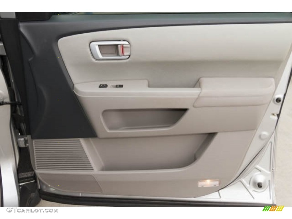 2015 Pilot EX - Alabaster Silver Metallic / Gray photo #30