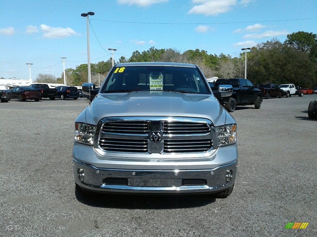 2018 1500 Big Horn Quad Cab - Bright Silver Metallic / Black/Diesel Gray photo #8
