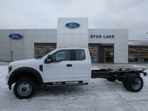 2018 Ford F450 Super Duty XL SuperCab 4x4 Data, Info and Specs