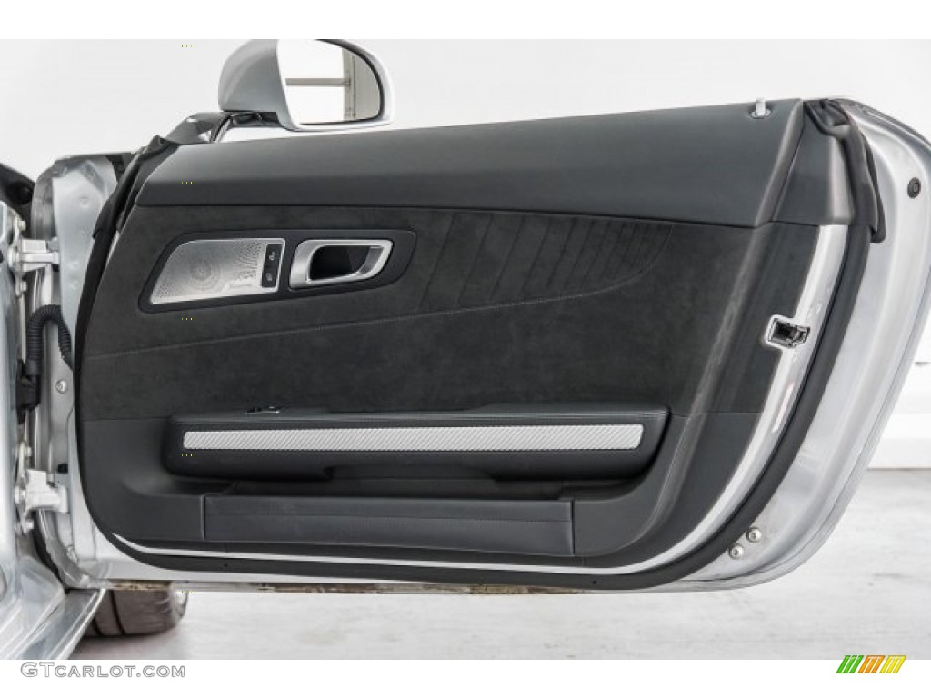 2017 Mercedes-Benz AMG GT S Coupe Black Door Panel Photo #125179030