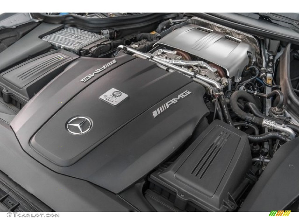 2017 Mercedes-Benz AMG GT S Coupe Engine Photos