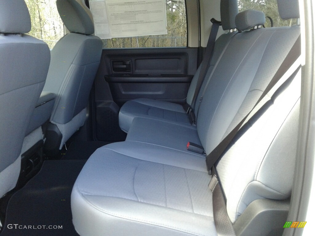 2018 1500 Express Crew Cab - Bright White / Black/Diesel Gray photo #10