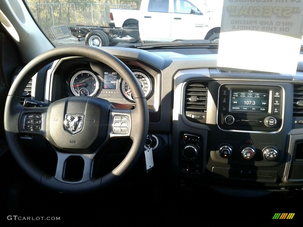 2018 1500 Express Quad Cab 4x4 - Brilliant Black Crystal Pearl / Black/Diesel Gray photo #13