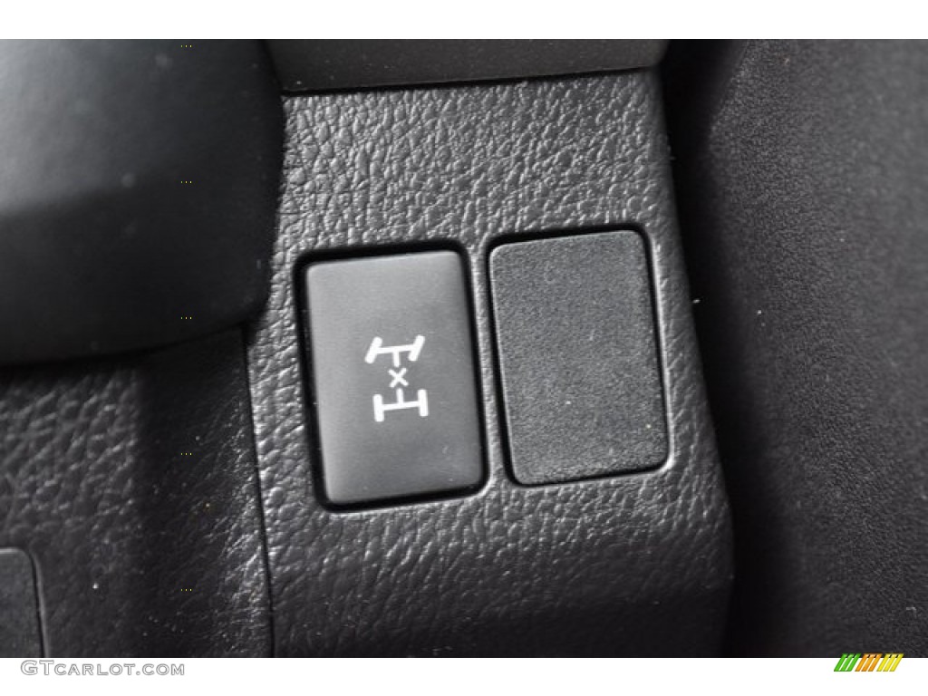 2018 RAV4 LE AWD - Ruby Flare Pearl / Black photo #32