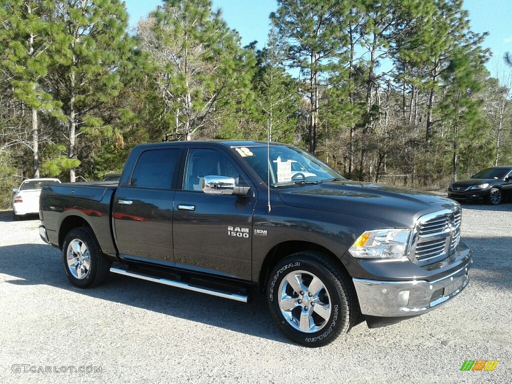 2018 1500 Big Horn Crew Cab - Granite Crystal Metallic / Black/Diesel Gray photo #7