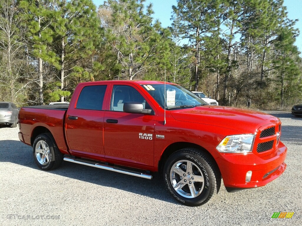 Flame Red 2018 Ram 1500 Express Crew Cab Exterior Photo #125182618
