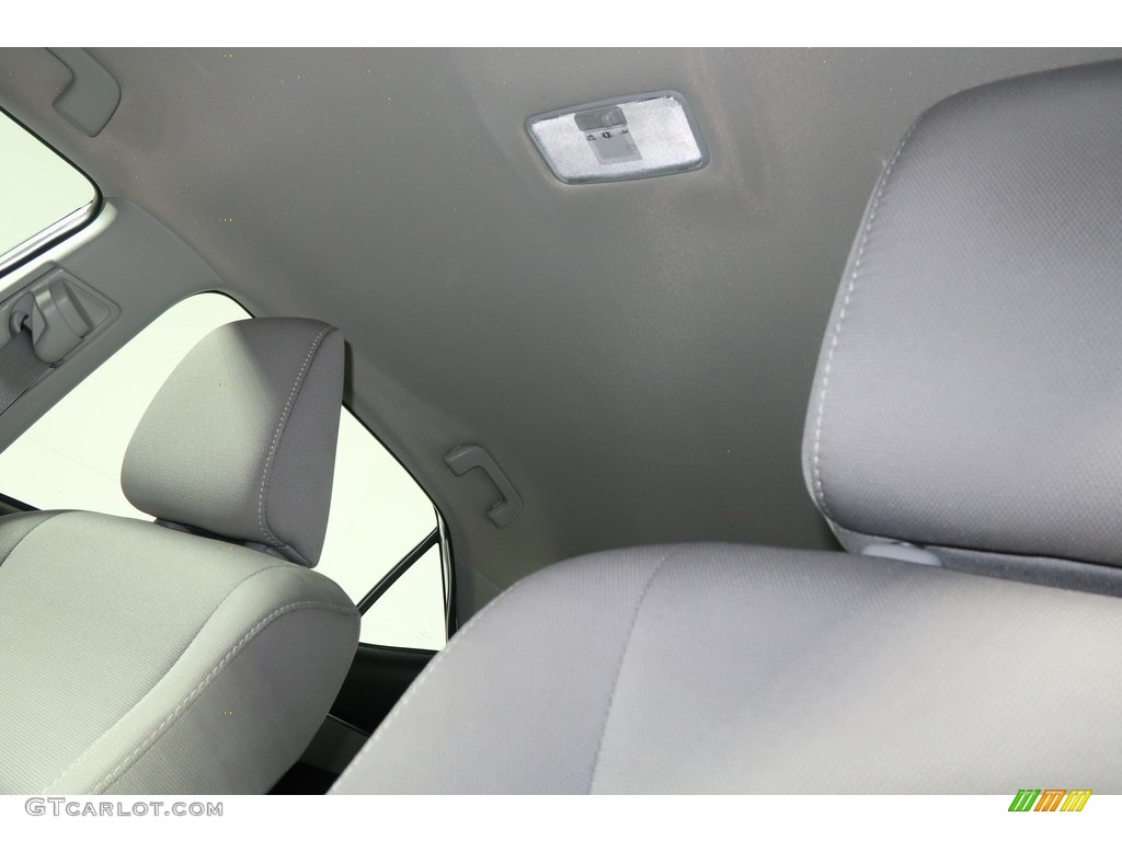 2015 Corolla LE - Super White / Ash photo #36