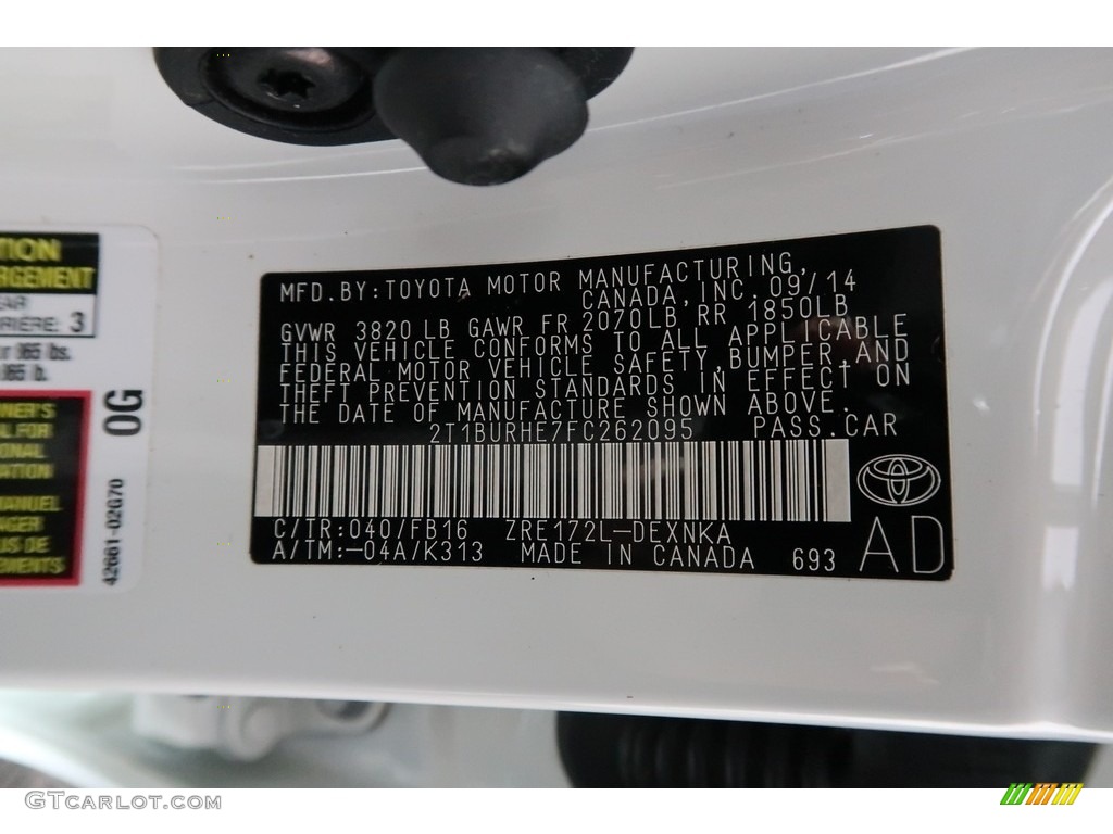 2015 Corolla LE - Super White / Ash photo #37