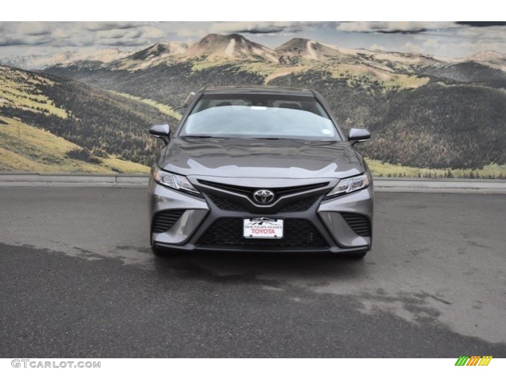 2018 Camry SE - Predawn Gray Mica / Ash photo #2